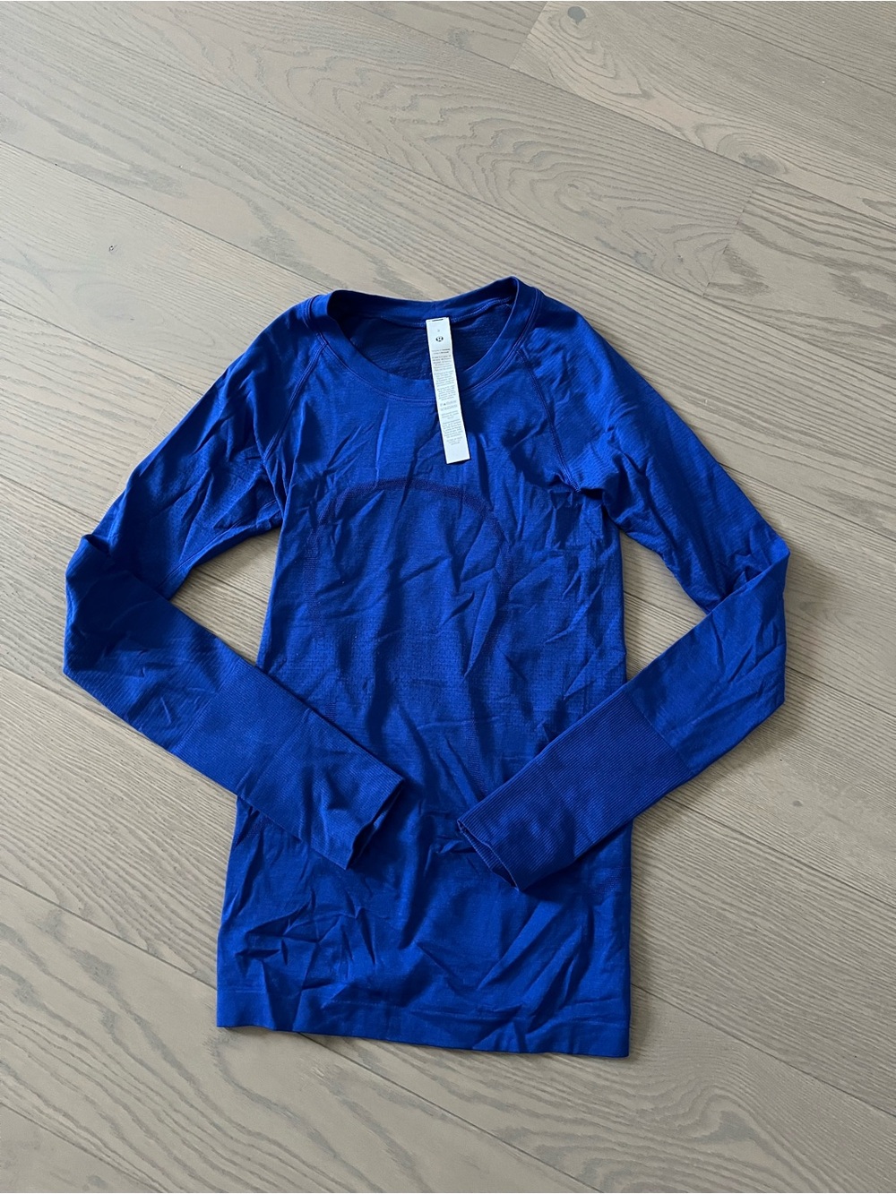 Brand new lululemon top